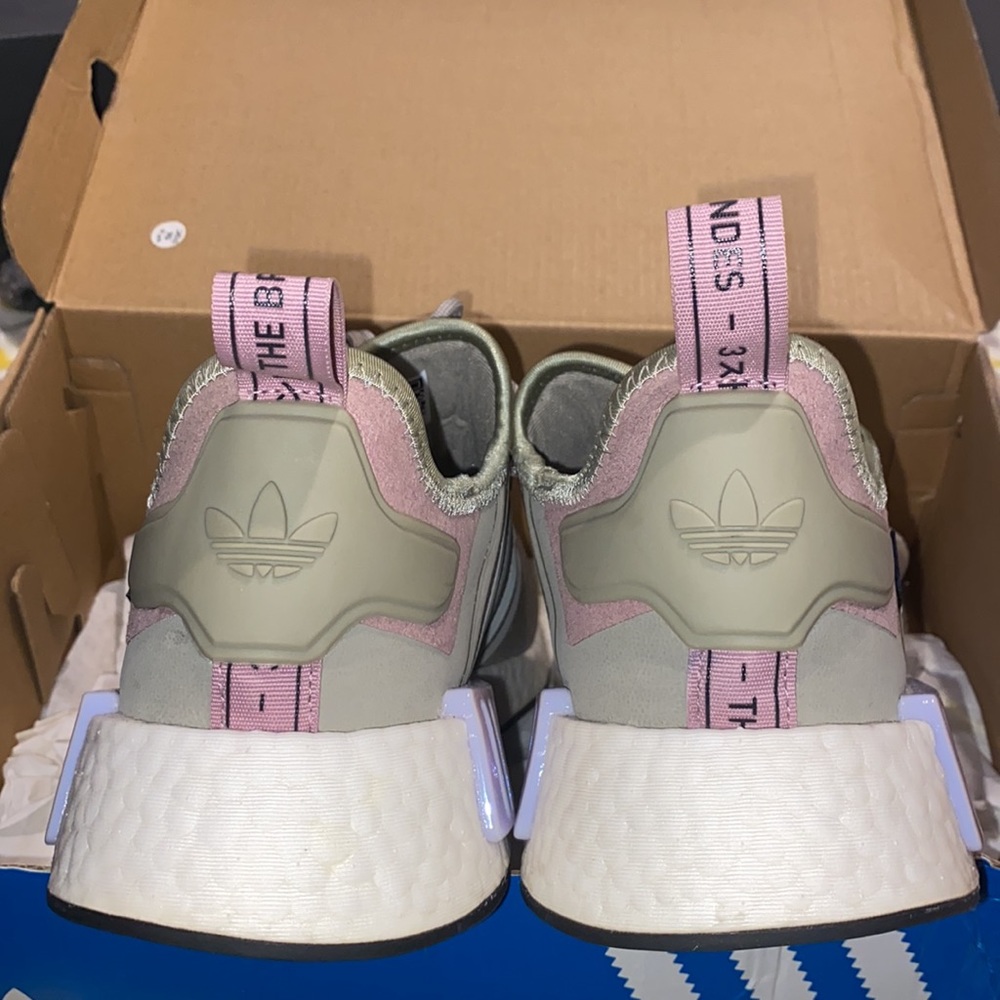 Nmd _r1 Women’s Size 10 - image 5